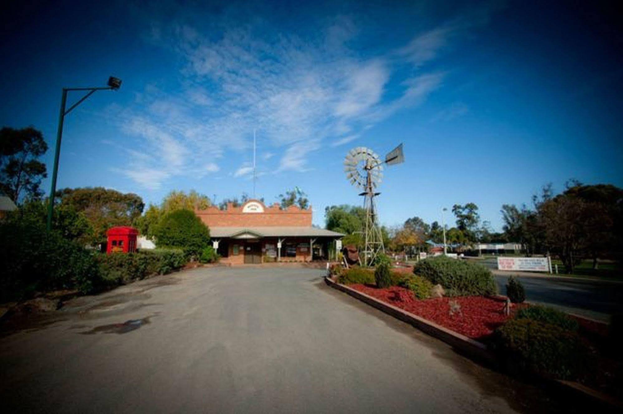 Tasman Holiday Parks - Merool On The Murray Echuca Exterior photo